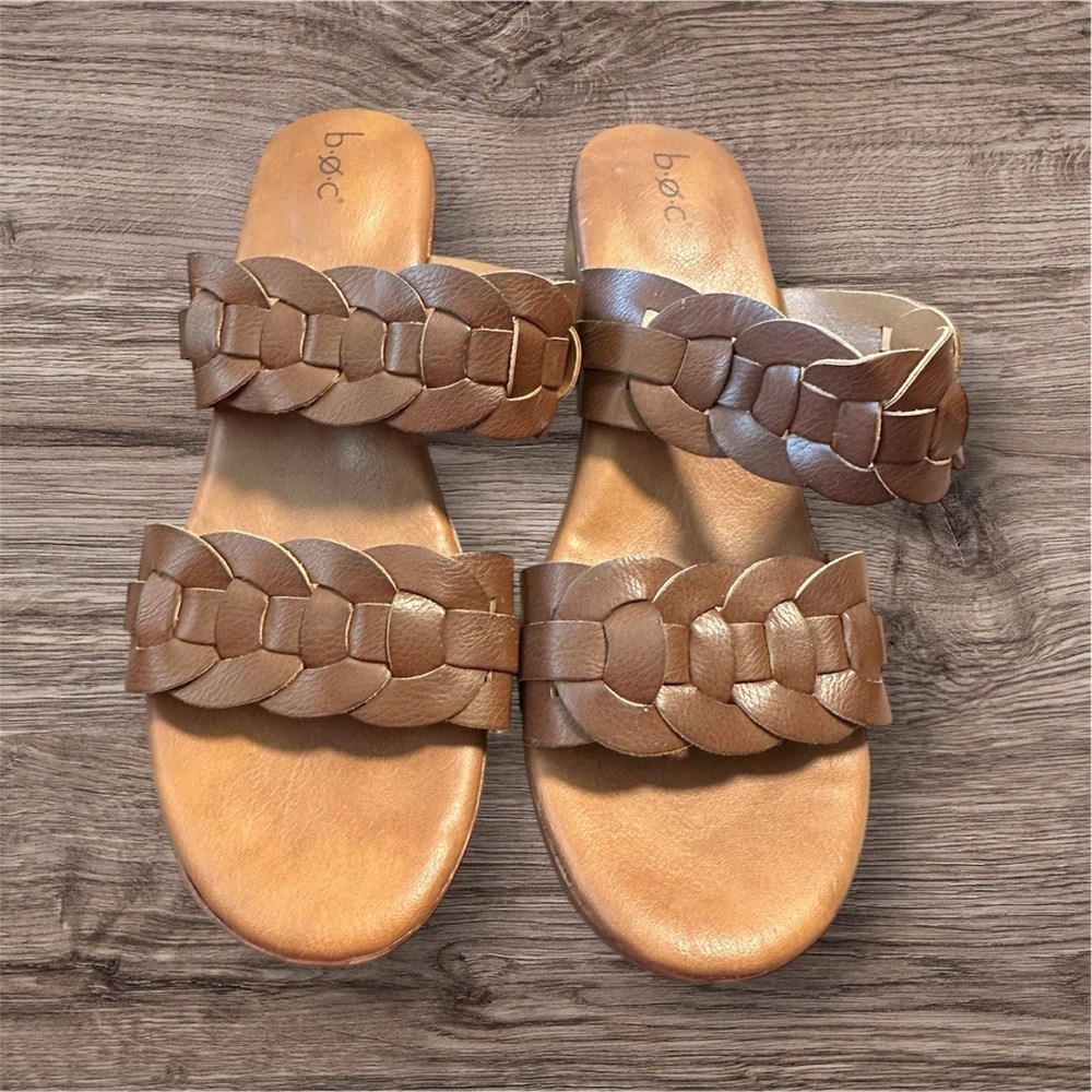 b.o.c. Women's Tan Sandals
